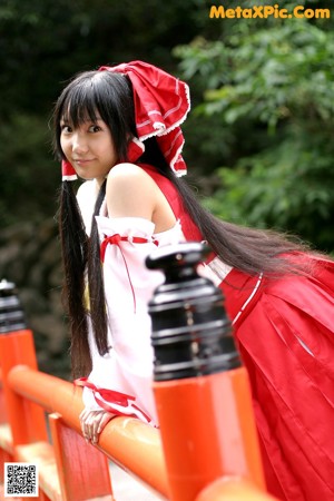 Reimu Hakurei - Moma Xxx Naked